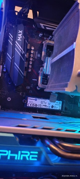 PC Ryzen 7 24GB RAM 1TB NVMe RX 590 8GB