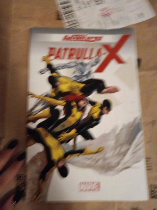 Lote 2 comic cuatro Fantasticos + regalo
