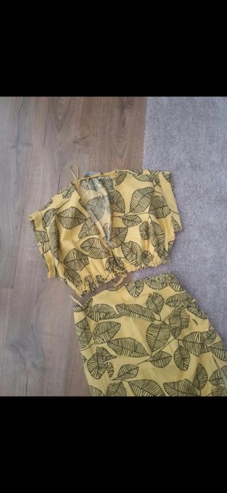 Conjunto Zara Falda y Top Estampado Hojas