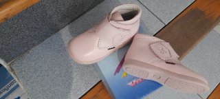 Zapatitos niña rosa