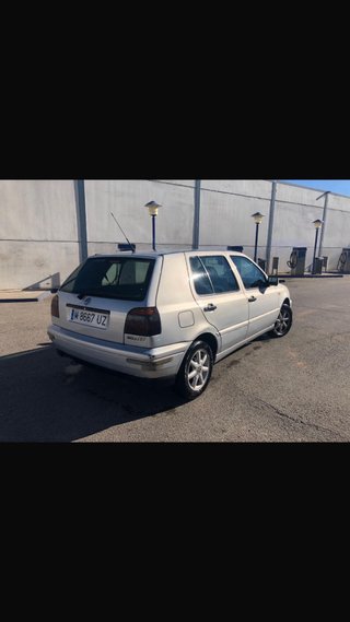 Volkswagen Golf 1997