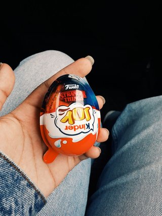 Huevo Kinder Sorpresa Stranger Things