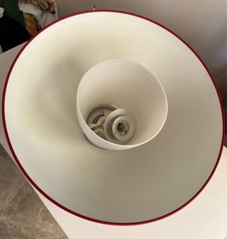 Lámpara de techo Ikea Roja y Blanca