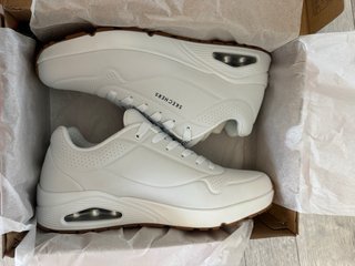 Scarpe Skechers Bianche Marroni nr45