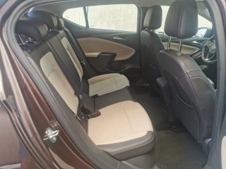 Opel Astra 2016