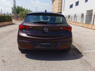 Opel Astra 2016