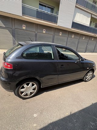 SEAT Ibiza 2004
