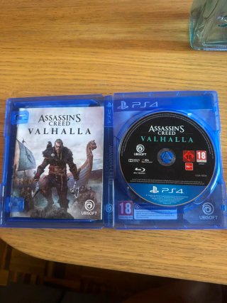 Juego Assassin's Creed Valhalla PS4