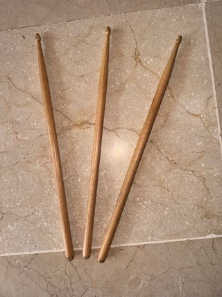 Pedal de bombo batería + Asiento + baguetas