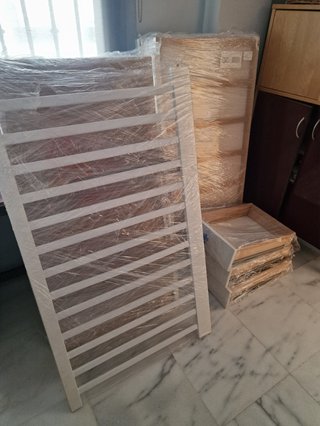Cuna Ikea Gonatt con 3 cajones y colchón