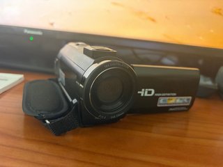 Videocamera Digitale Full HD 24MP + SD 64GB