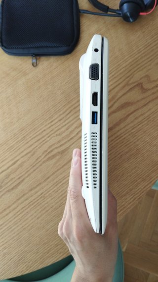 Mini portátil Asus blanco - No funciona