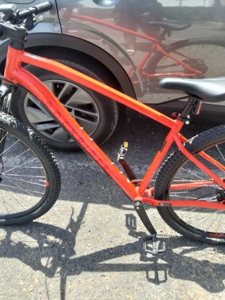 Bicicleta Roja