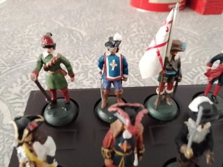 10 Soldaditos Plomo S.XVIII