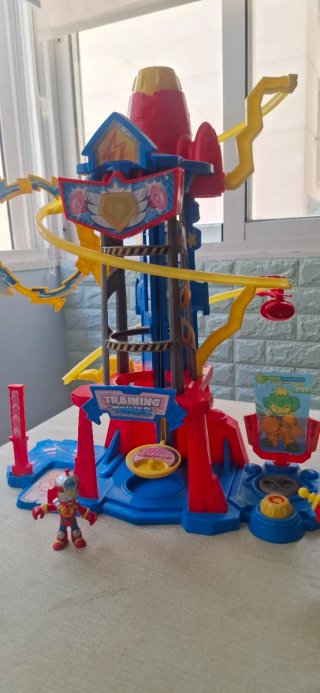 Torre de Entrenamiento Super Thing