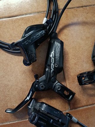 Frenos Sram Code R