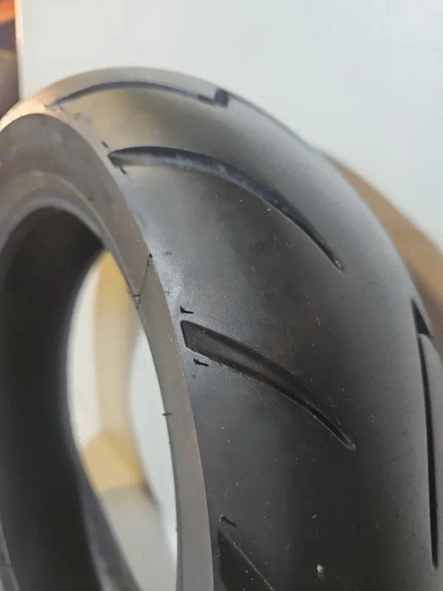 Neumático Maxxis 130/70-12