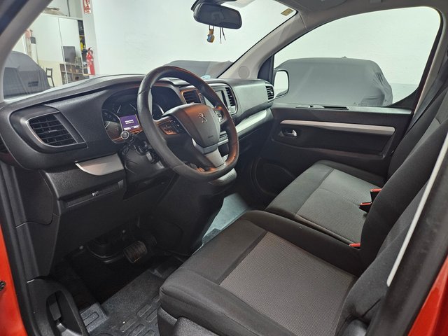 PEUGEOT Traveller Business 2.0 BlueHDi EAT8 Long