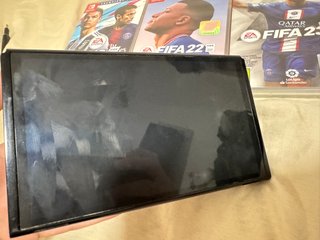 Nintendo Switch OLED + 5 Juegos FIFA