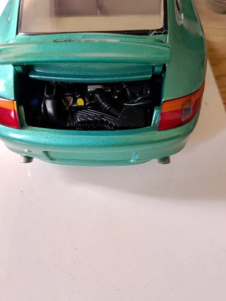 Maqueta Porsche Verde escucho ofertas