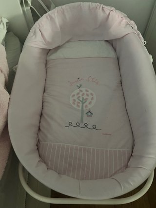 Moisés para bebé rosa