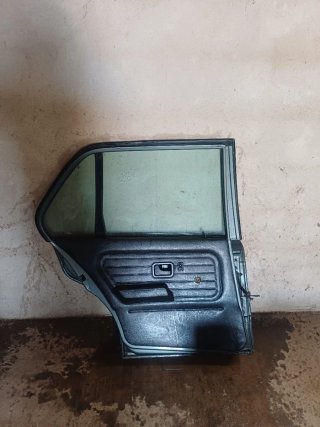 Capó BMW 318