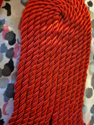 Cinturón de tela rojo con nudo 1,93cm Poco uso