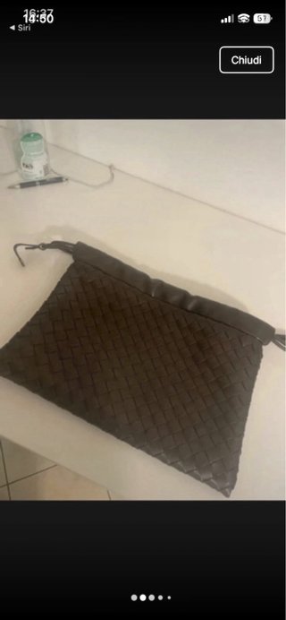 Borsa in ecopelle intrecciata marrone