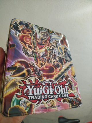 Caja Lata Yu-Gi-Oh!