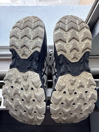 Asics Talla 41.5 Zapatillas Trail Running
