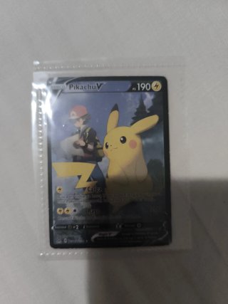Carta Pokémon Pikachu V - Buen Estado