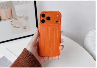 Funda RIMOWA Naranja iPhone 17