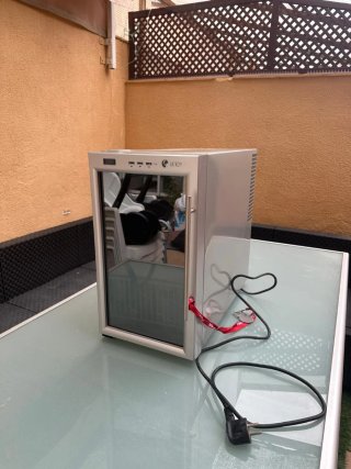 Nevera de vinos