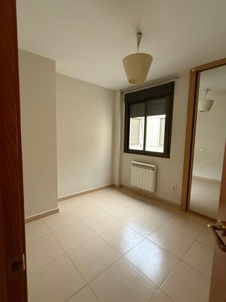 Piso con plaza de garaje y trastero