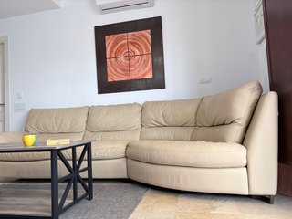 Sofá Natuzzi Piel Crema - 4 Plazas