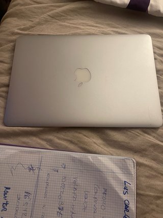 MacBook Air Apple Plata