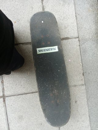 Skate verde ruedas casi nuevas