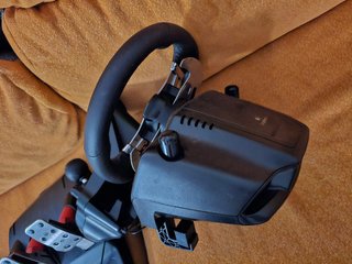 Volante Logitech G27 + Pedales + Palanca