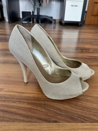 Zapatos de fiesta/novia Zara