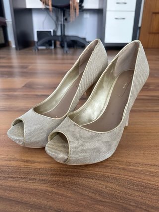 Zapatos de fiesta/novia Zara