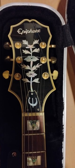 Epiphone Sheraton-II VS Guitarra Eléctrica