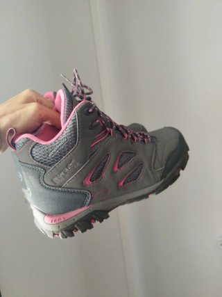 Botas trekking niña Regatta T35 Waterproof.22€