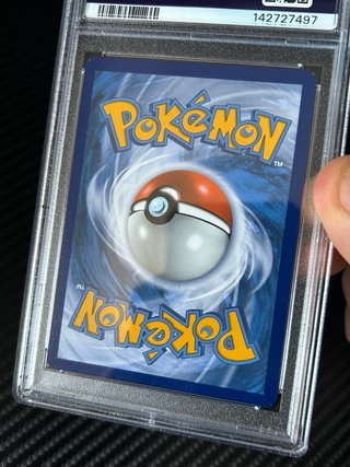 Carta Pokémon Arceus V SWSH204 PSA 7 NM
