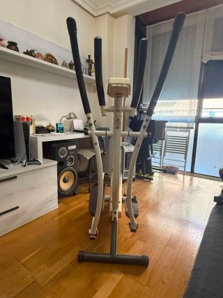 Bicicleta Elíptica marca Domyos