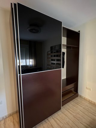 Estructura cama, mesitas noche y armario