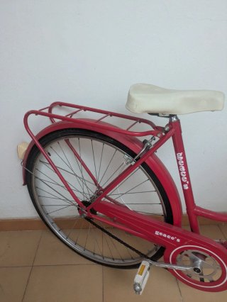 Bicicleta paseo vintage 26 Geace's roja con cesta