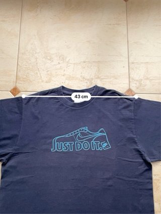 T-shirt Nike uomo taglia M
