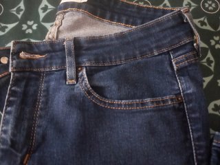 Jeans Levis 711 ajustados para mujer