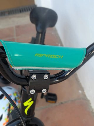 Bicicleta Specialized Riprock 16