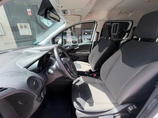 Ford Tourneo Courier 1.0 EcoBoost 74kW (100CV) Titanium